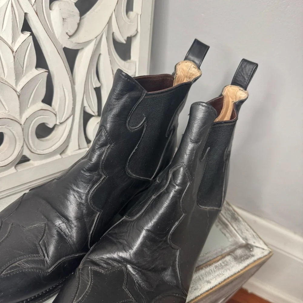 VINTAGE Western Pointed Toe Pull On Ankle Cowboy Boot Size 8.5EE Rodeo